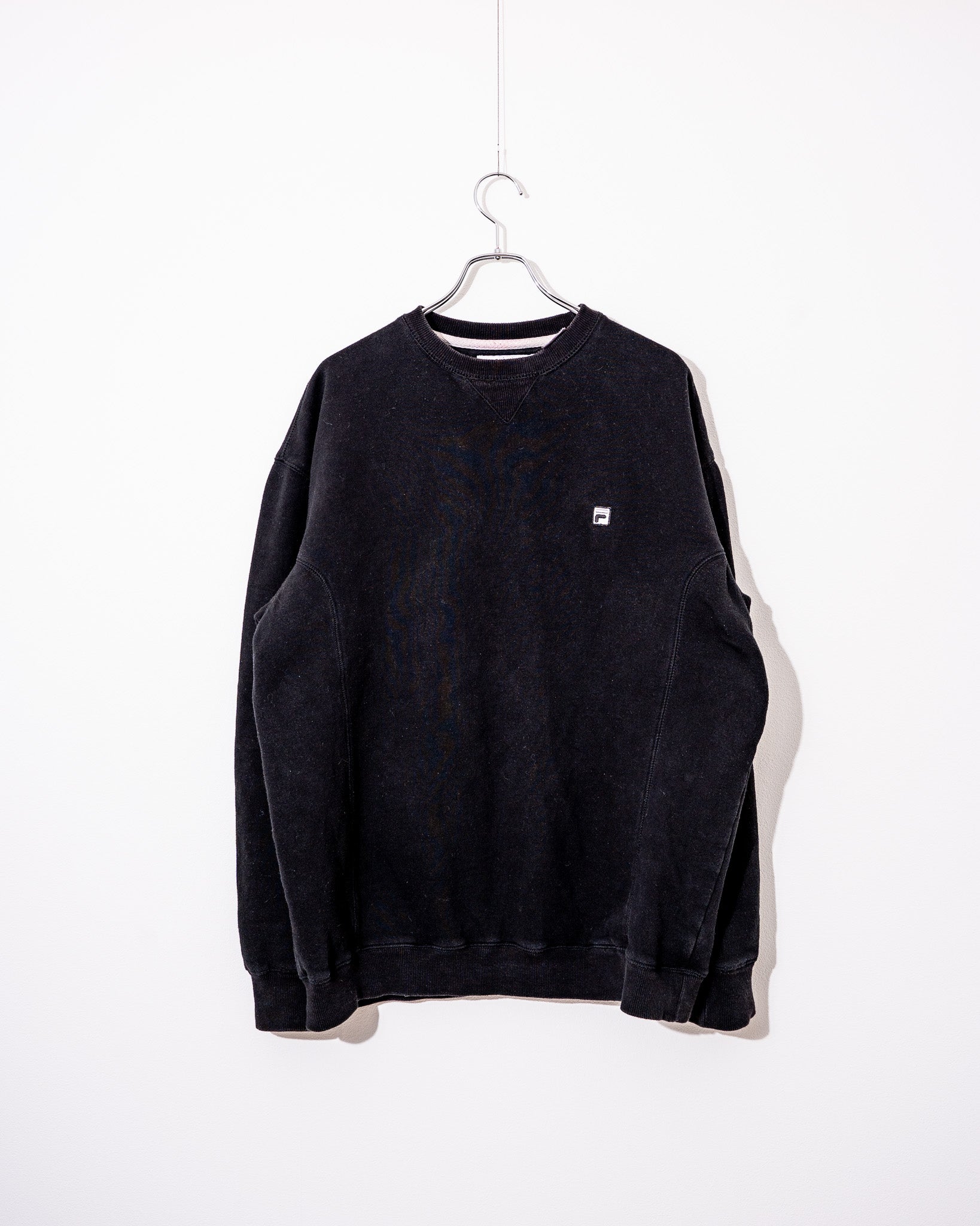 "FILA" small logo sweatshirt