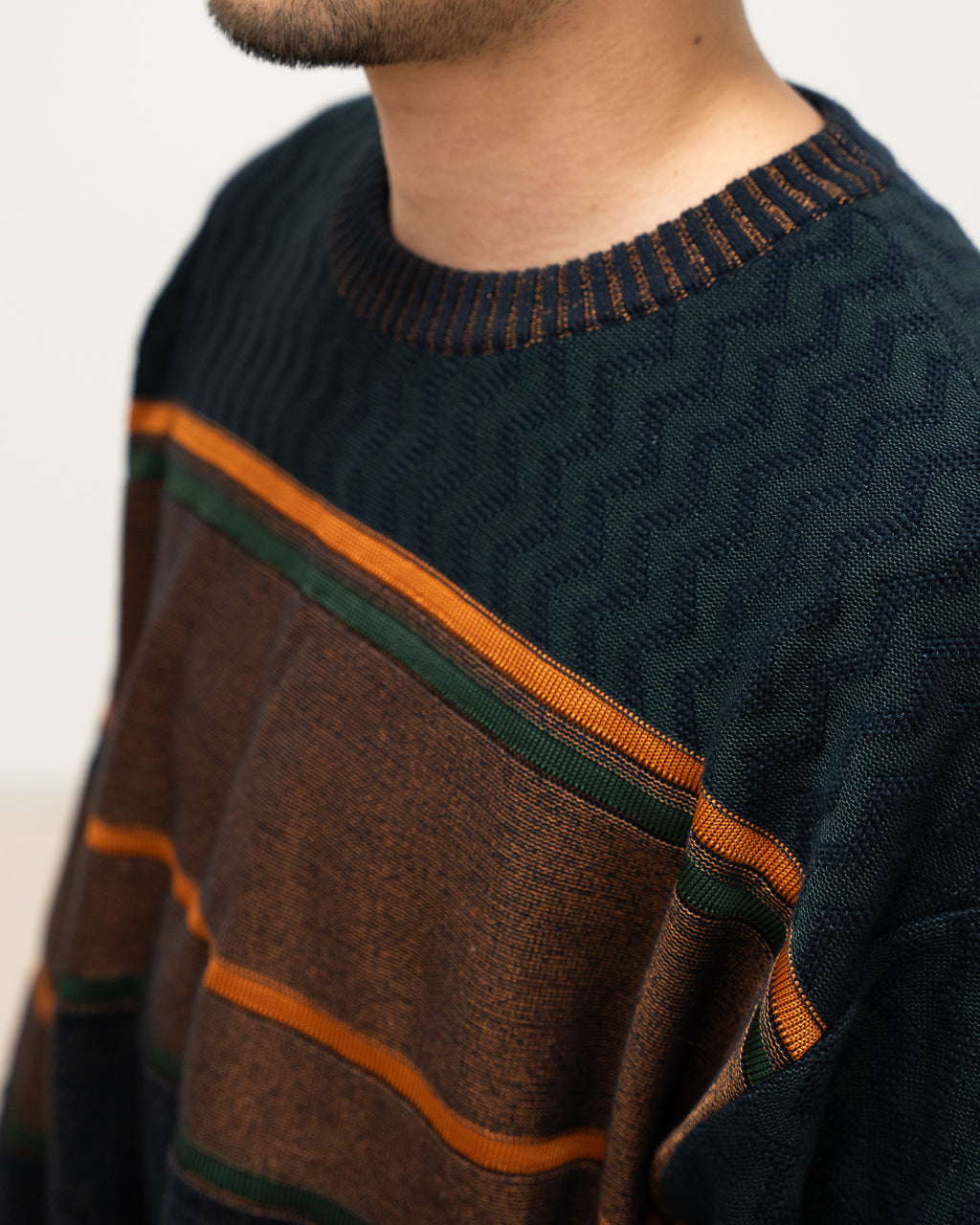 "COGNOMEN" THREE-TONE knit