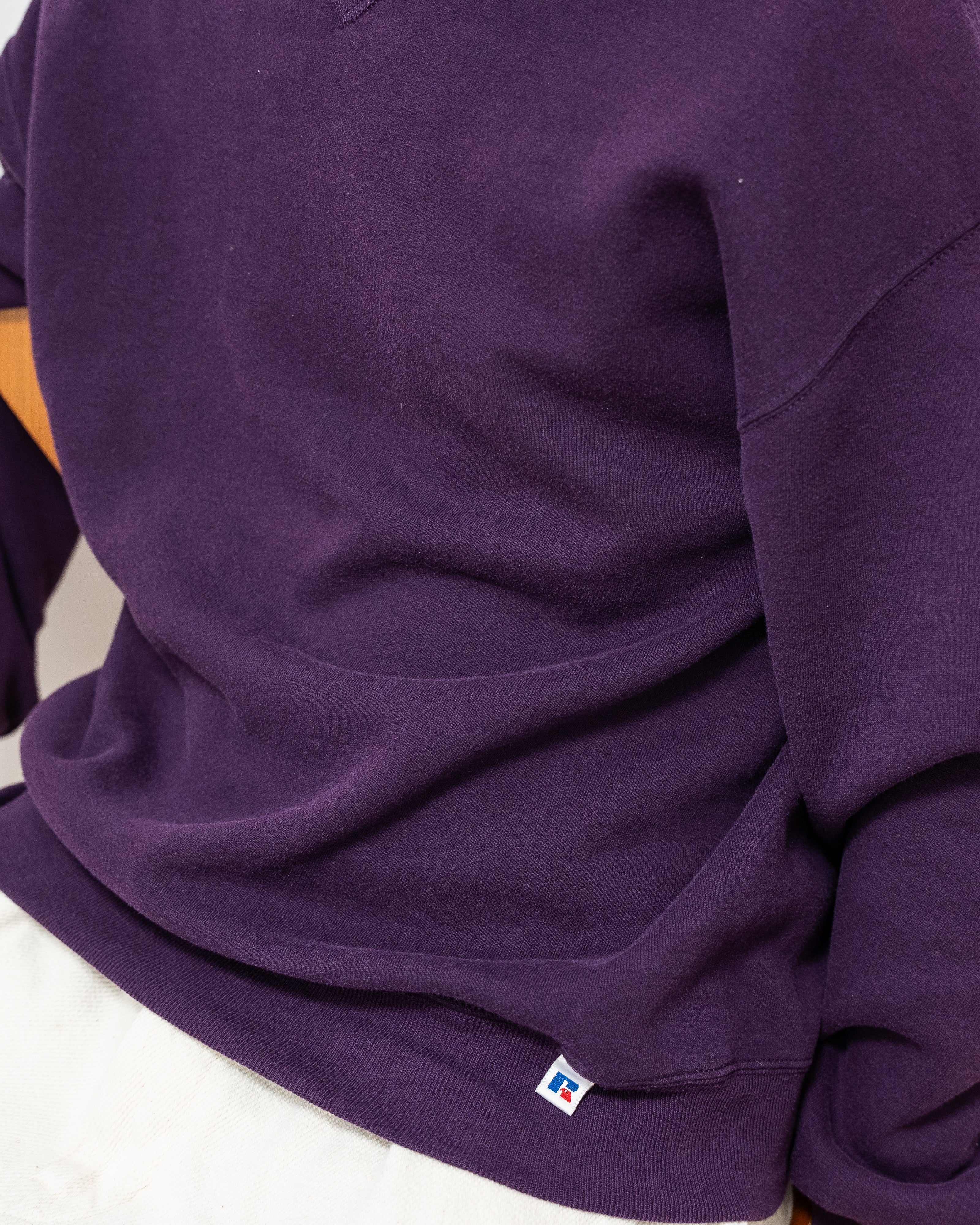 "Russell" 90S V-Front Sweat Shirt