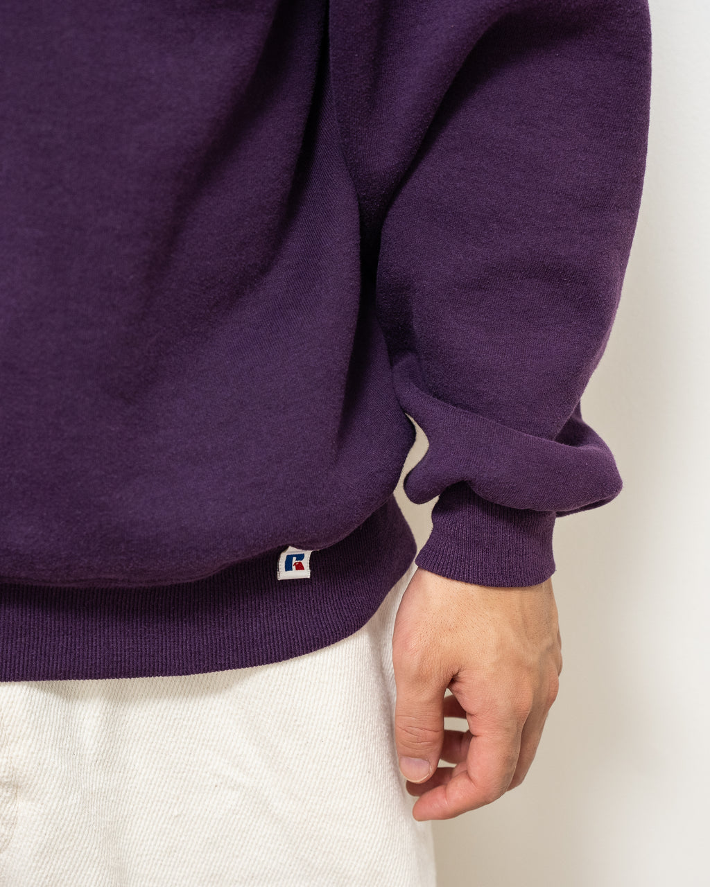 "Russell" 90S V-Front Sweat Shirt