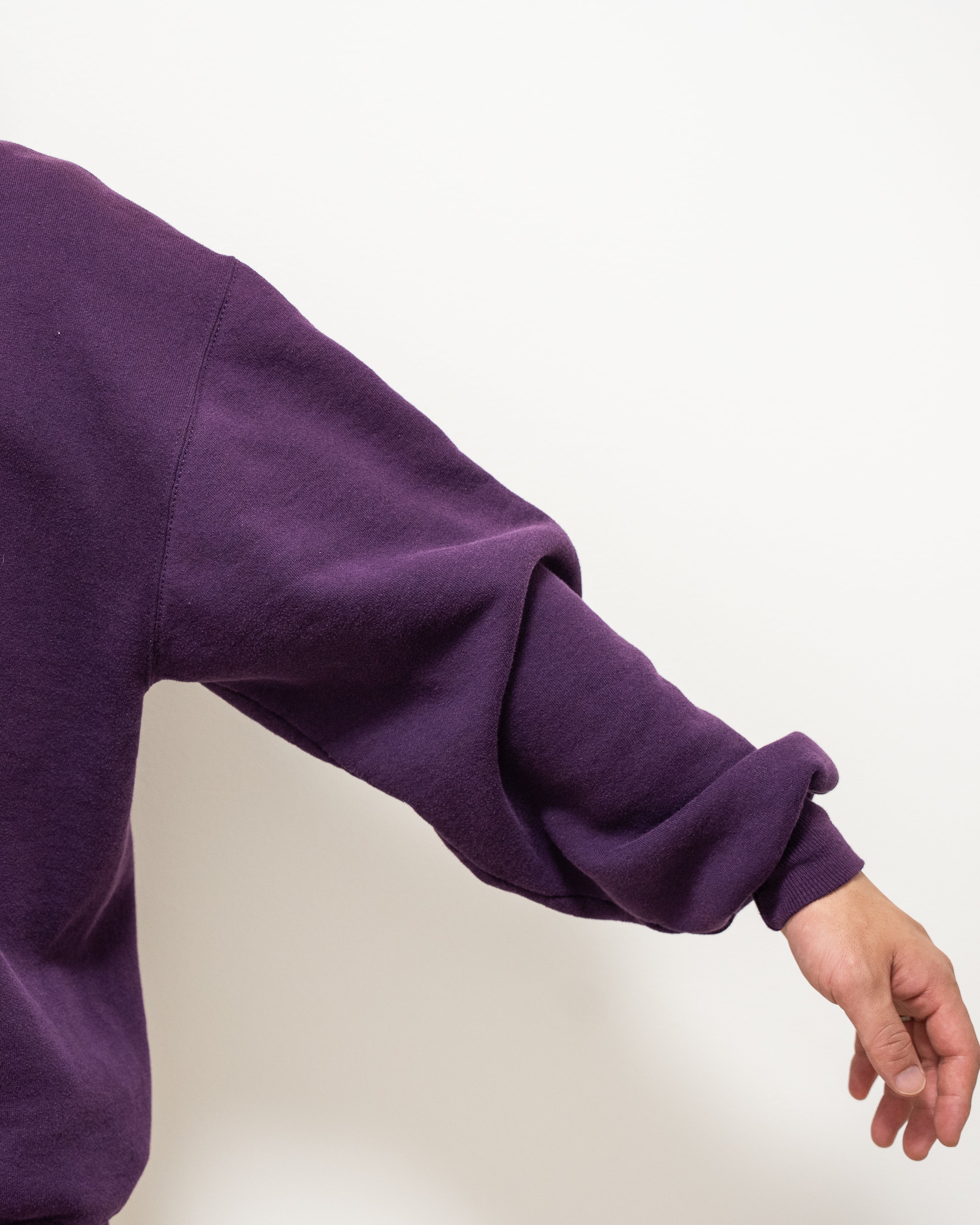 "Russell" 90S V-Front Sweat Shirt