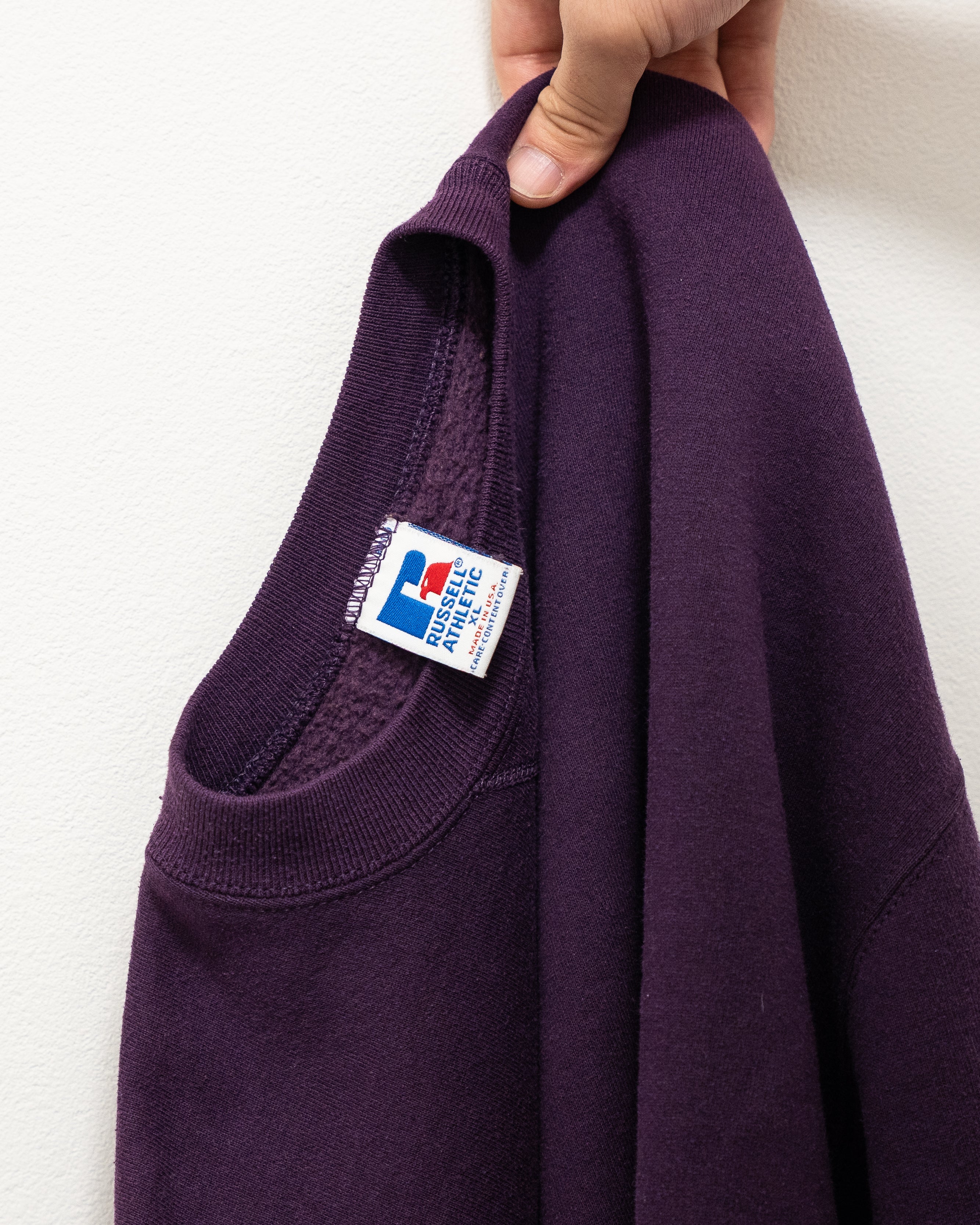 "Russell" 90S V-Front Sweat Shirt